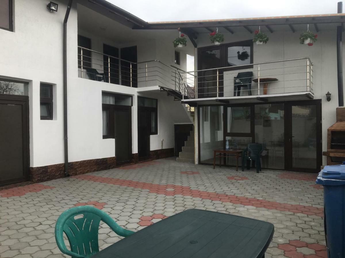 Hotel Laubert Călimăneşti Exterior foto